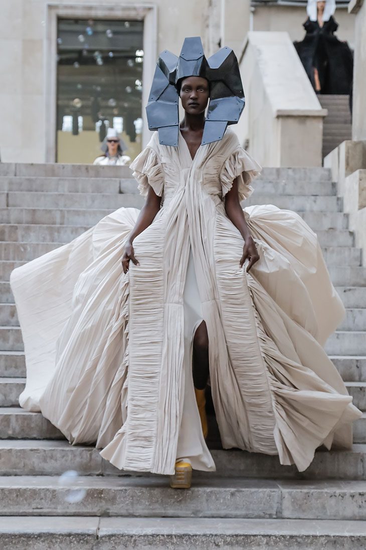 #PFW: RICK OWENS Spring Summer 2020 Womenswear Collection