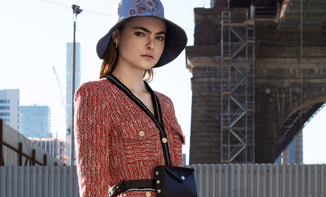 4 Colors Every Woman Should Have in Her Closet