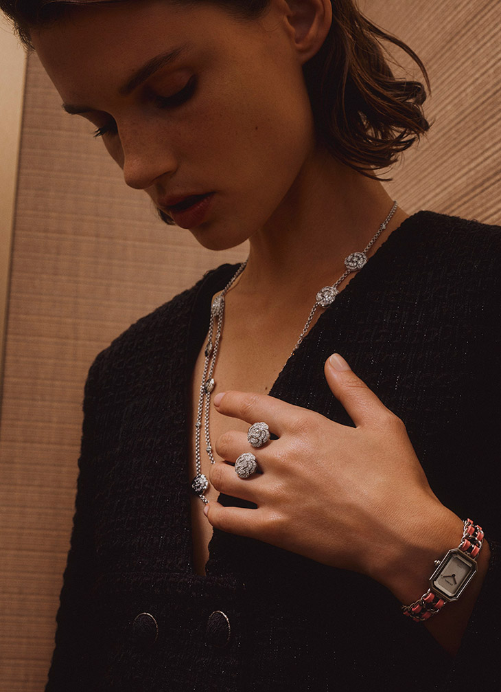 CHANEL Official Website: Fashion, Fragrance, Beauty, Watches, Fine Jewelry