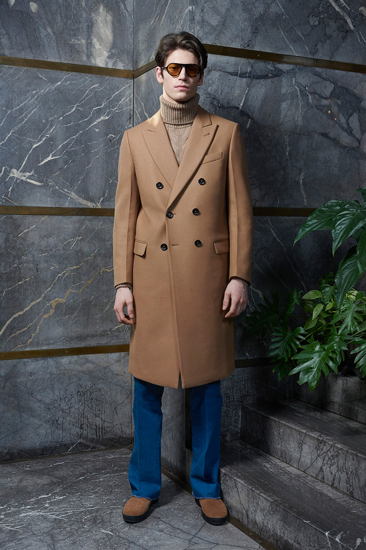 TOD'S