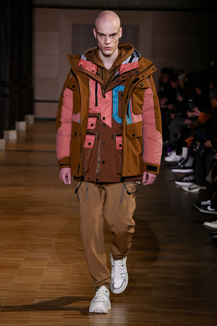 WHITE MOUNTAINEERING