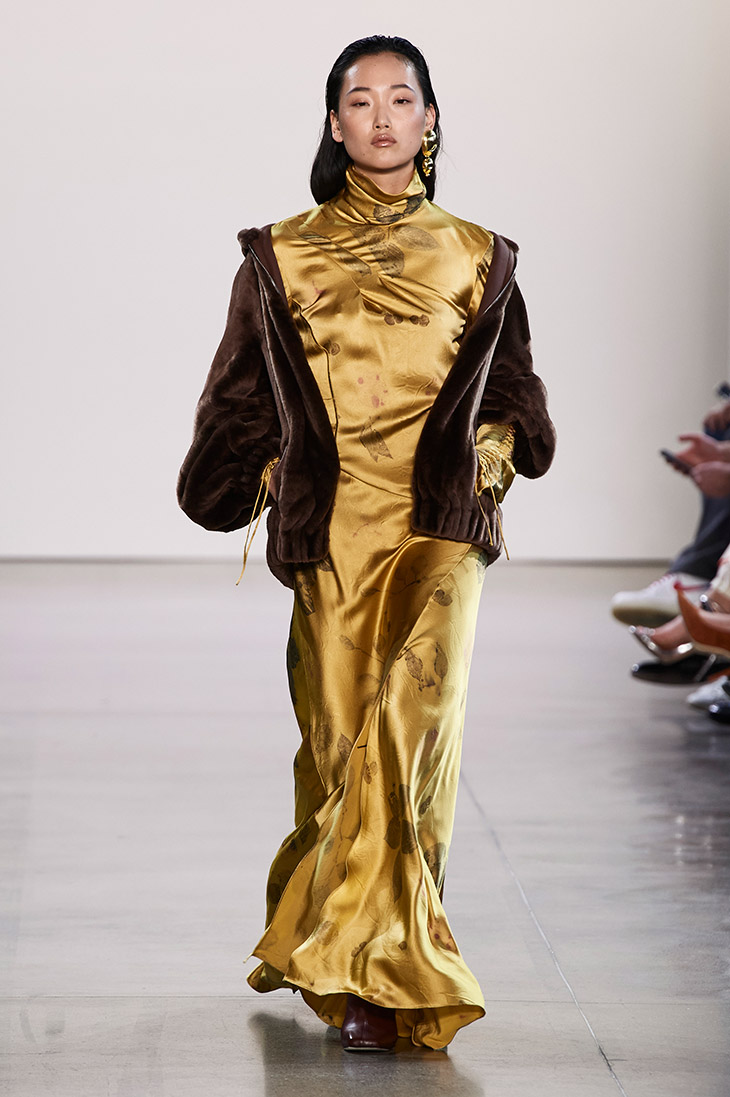 LFW: ALEJANDRA ALONSO ROJAS Fall Winter 2020.21 Collection