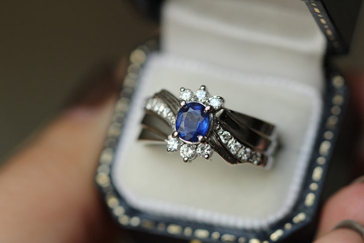 Jewelry with Sapphires is a Symbol of Nobility and Romantic Love