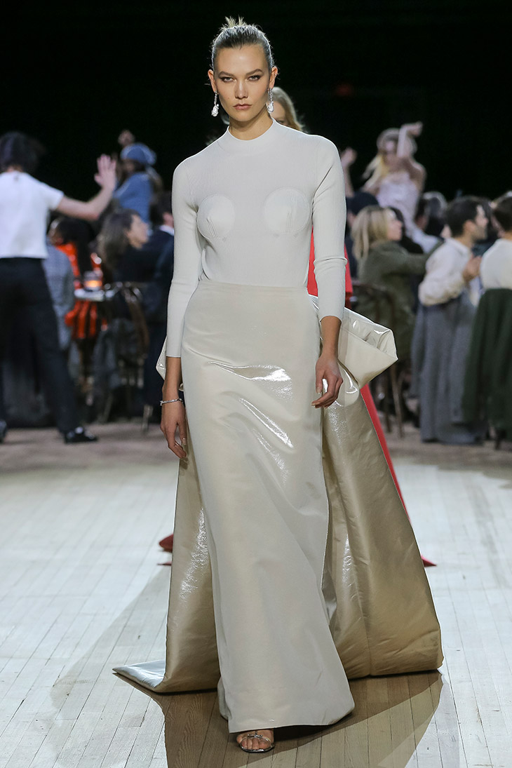 MARC JACOBS