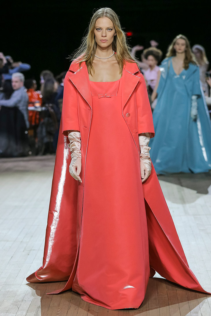 MARC JACOBS