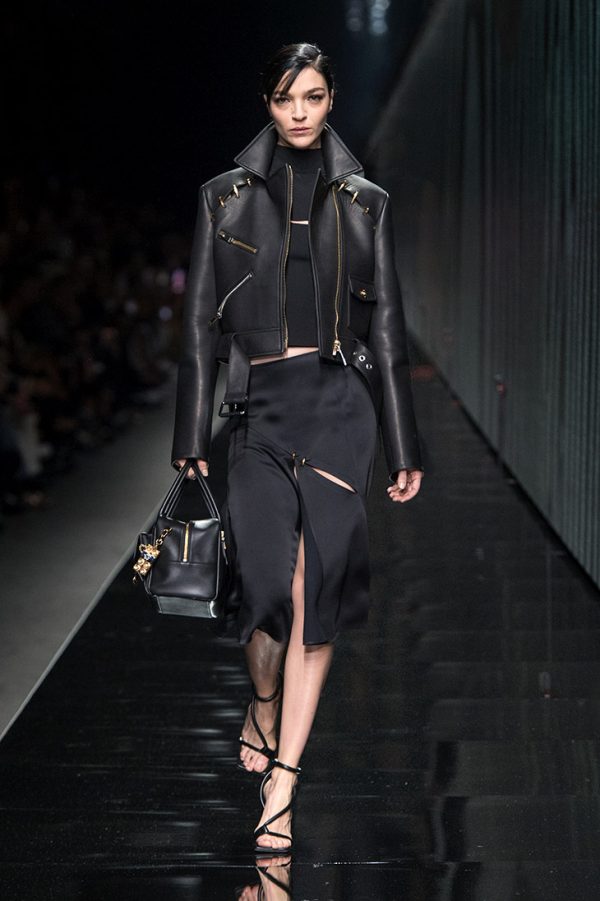MFW: VERSACE Fall Winter 2020.21 Collection