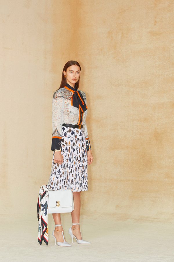 LOOKBOOK: BURBERRY Pre-Fall 2020 Collection