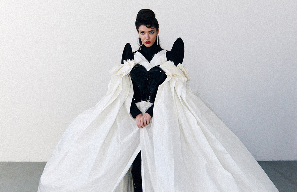 DESIGN SCENE STYLE: Anna by Rinaldo Sata