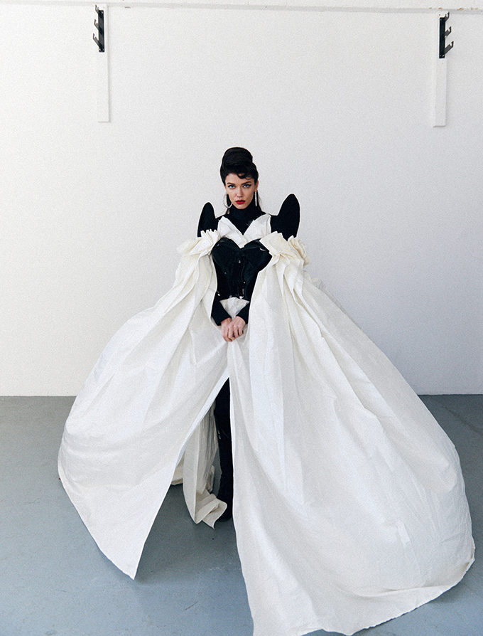 DESIGN SCENE STYLE: Anna by Rinaldo Sata