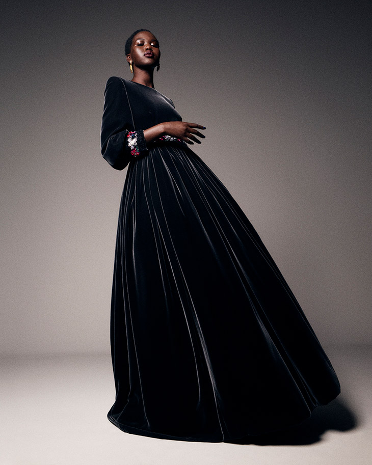 JLorraine Designs ✂️ on X: @sukihanagoat Killing This Custom #Chanel  Inspired Dress I Made for her #RT ❤️ #BlackownBusiness #Blackdesigner   / X