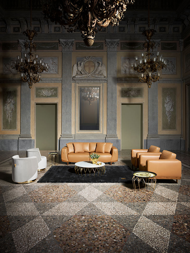 Fantasie boog Nieuw maanjaar Versace Home Collection 2020 Is an Embodiment of Italian Glamour