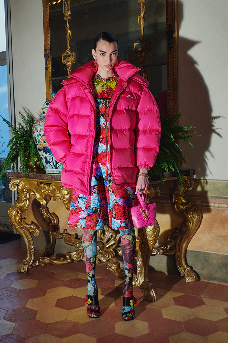 Discover the Key Trend from Versace Pre-Fall 2020 Collection