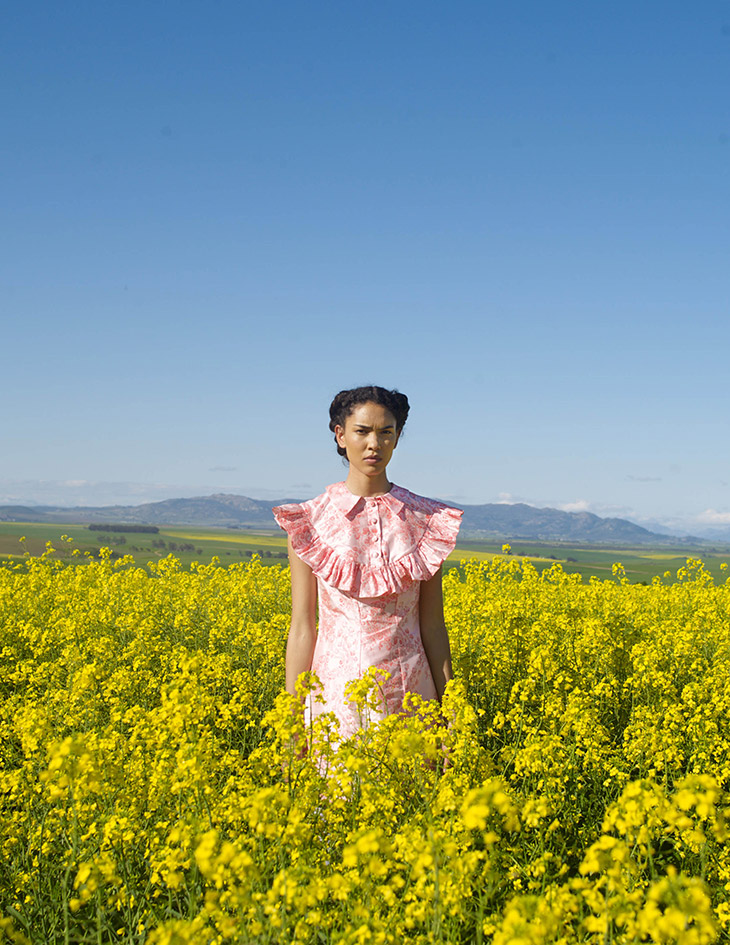 A model in red and white dress