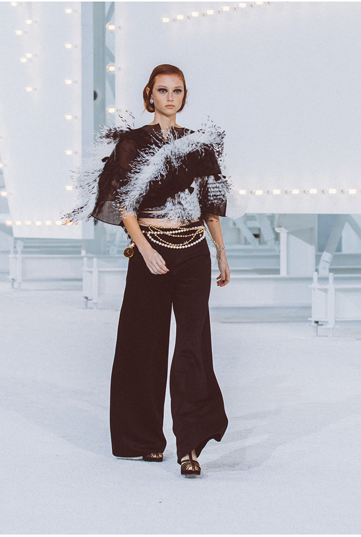 Chanel Spring Summer 2021 - RUNWAY MAGAZINE ® Official