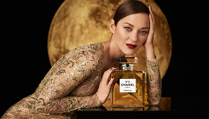 Marion Cotillard is the new Face of Chanel N°5 Fragrance