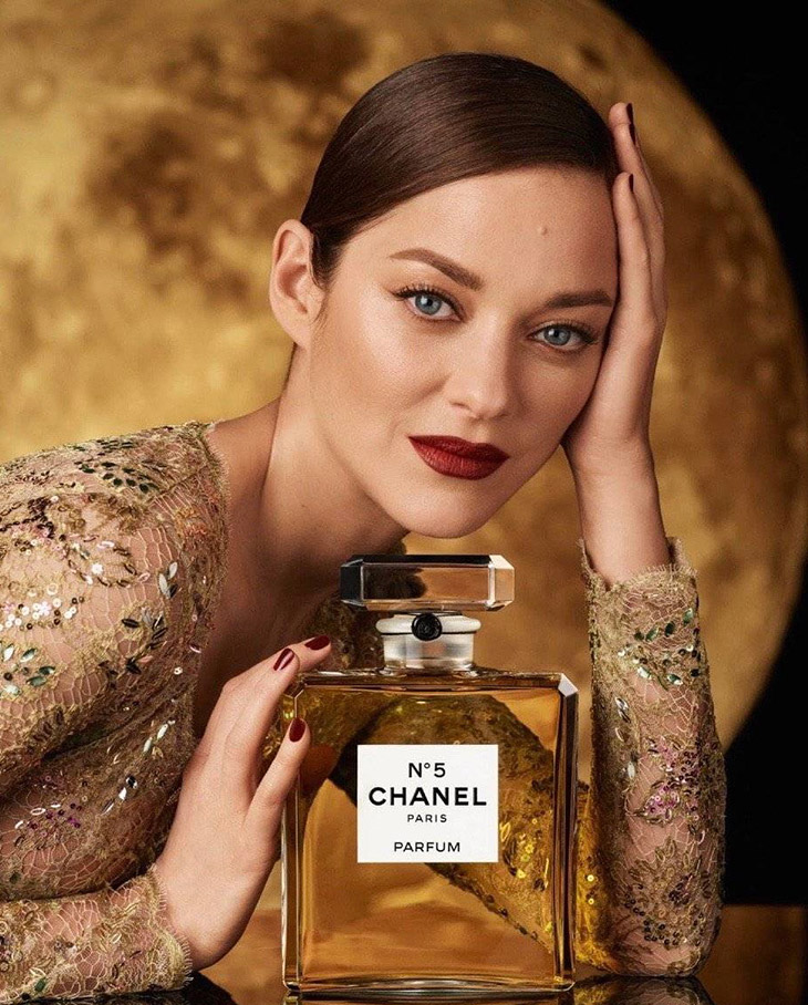 Marion Cotillard is the new Face of Chanel N°5 Fragrance