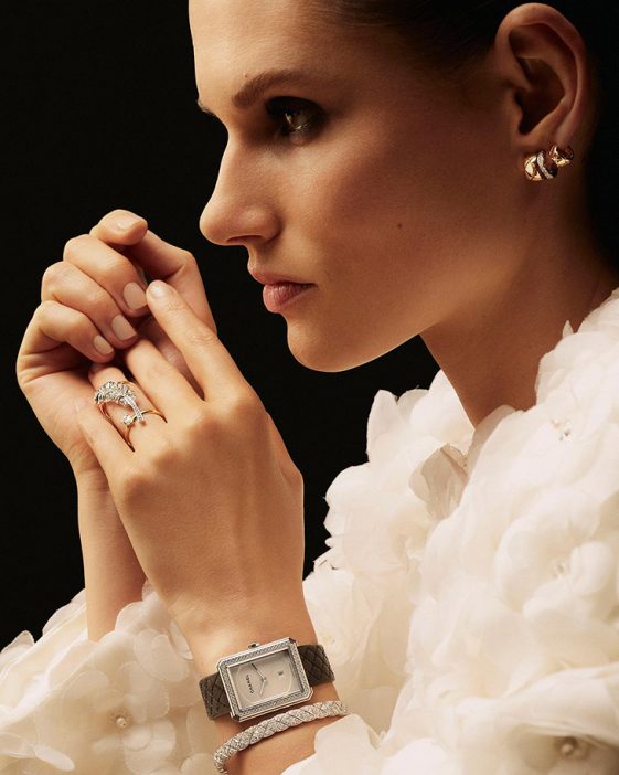 Discover CHANEL Watches and Fine Jewelry Holiday 2020 Collection