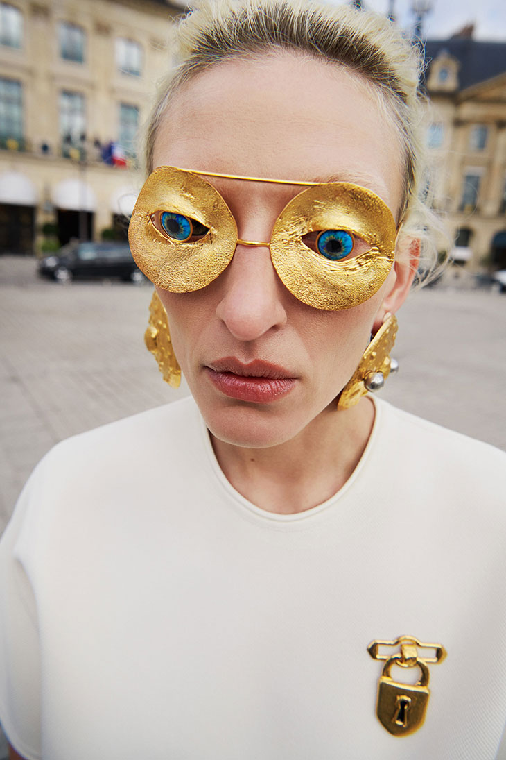 A Closer Look At Schiaparelli s SS21 Surrealist Jewelry