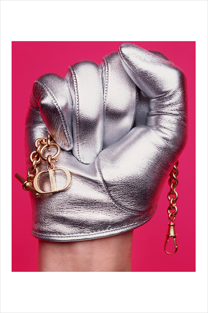 DIOR