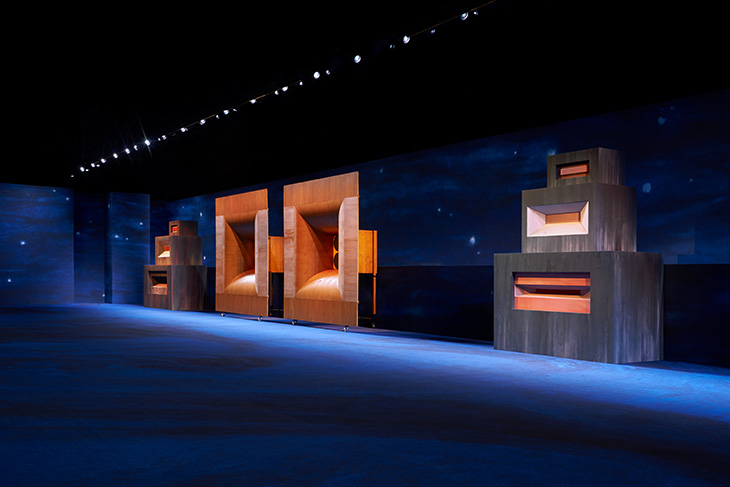 dior men scenography