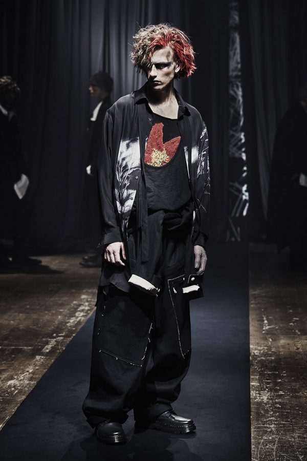 PFW: YOHJI YAMAMOTO POUR HOMME Fall Winter 2021.22 Collection