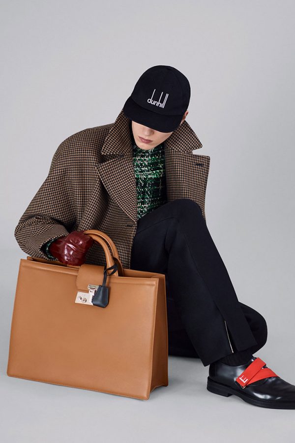 Discover Dunhill Fall Winter 2021 Menswear Collection