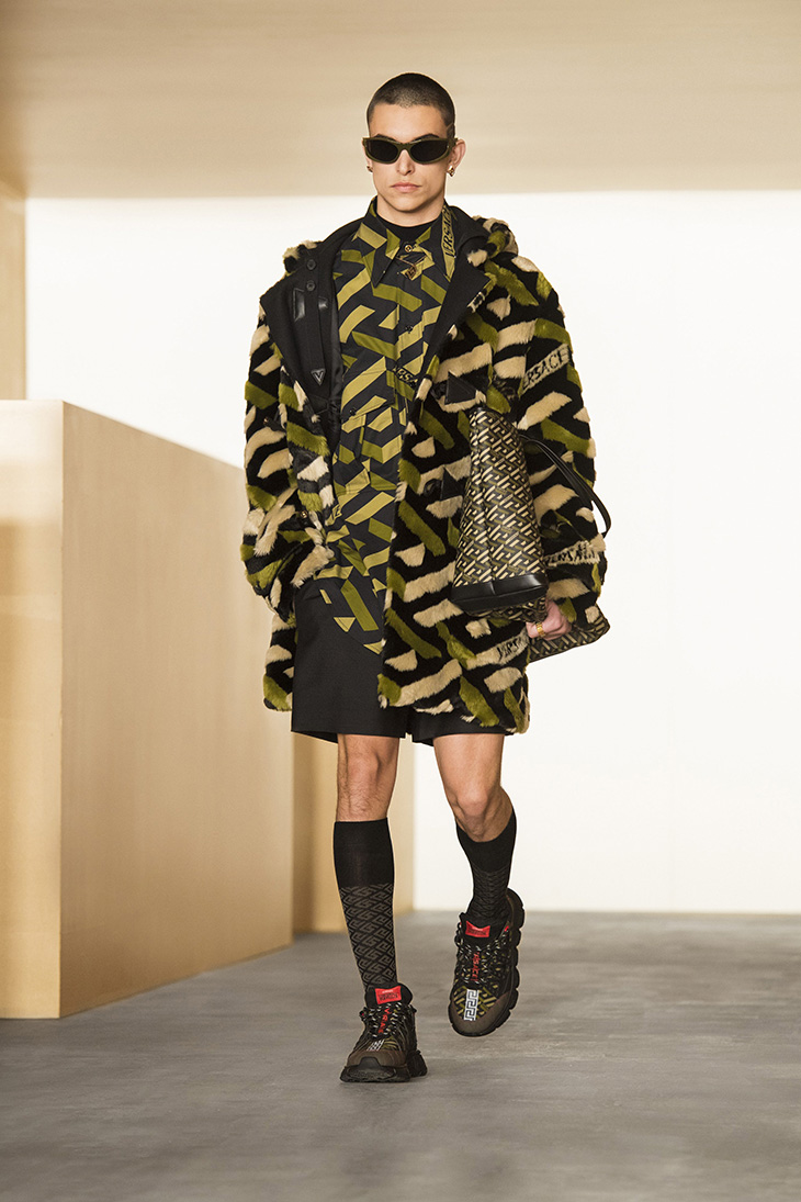 Versace Fall Winter 2021 Collection
