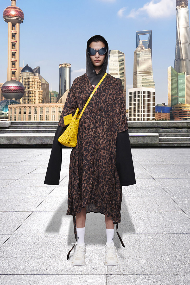 LOOKBOOK: BALENCIAGA Pre-Fall 2021 Collection