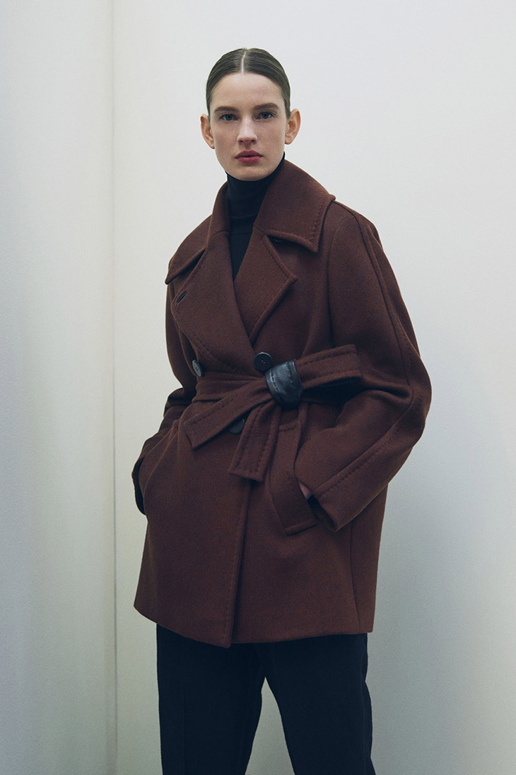 LOOKBOOK: MAX MARA ATELIER Fall Winter 2021 Collection