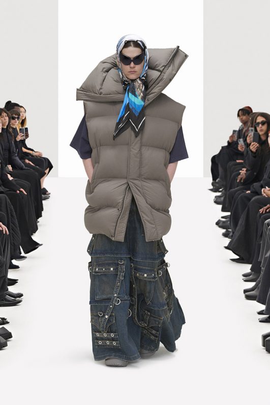 BALENCIAGA Spring Summer 2022 Collection