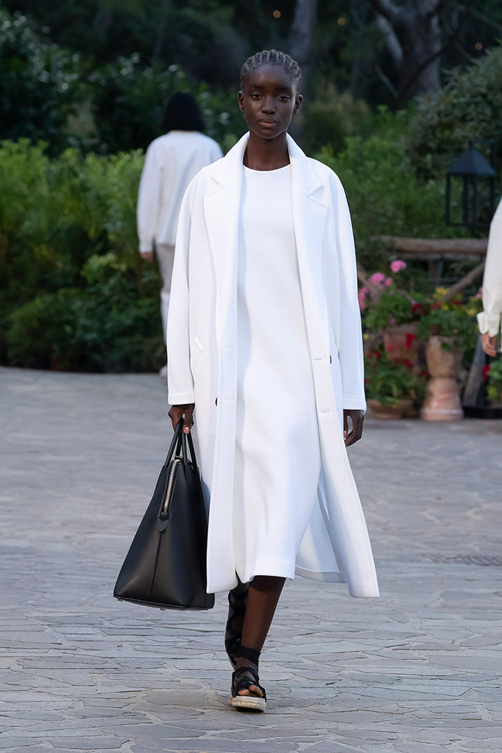 MAX MARA