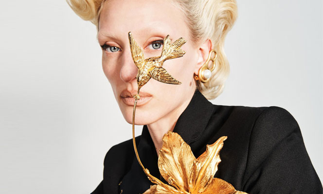 A Closer Look at Schiaparelli Fall Winter 2021 Jewelry and Accessories