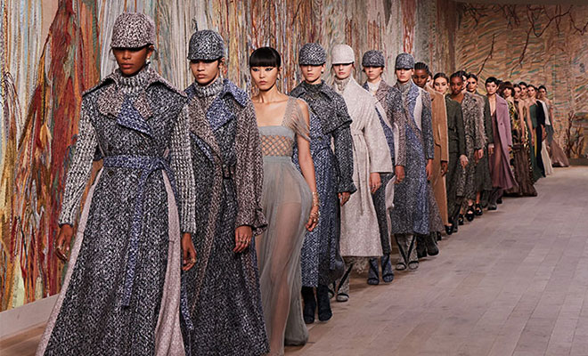 CHRISTIAN DIOR Haute Couture Fall Winter 2021 Collection