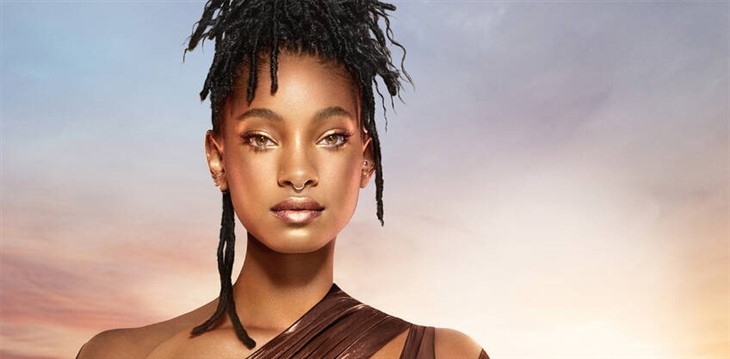 Willow Smith is the Face of Mugler’s Alien Goddess Perfume
