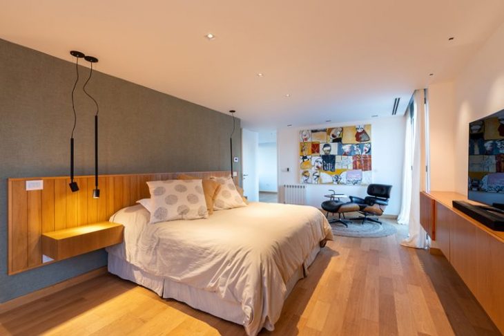ARCHITECTURE Keep Your House Noise-Free - Top 10 Soundproofing Tips