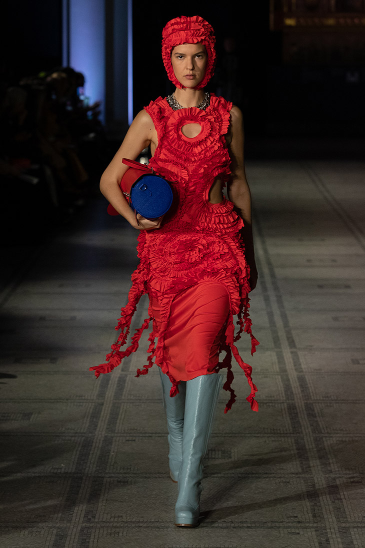 LFW
