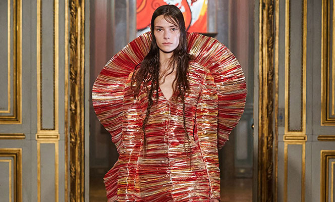 PFW: ROCHAS Spring Summer 2022 Womenswear Collection