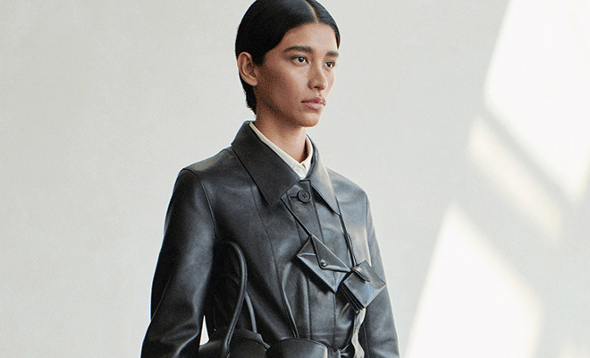 Discover The Row RTW Spring Summer 2022 Collection