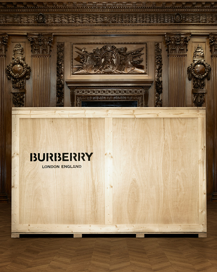 Dempsey Dwelling meget Discover BURBERRY and DAB MOTORS Collaboration