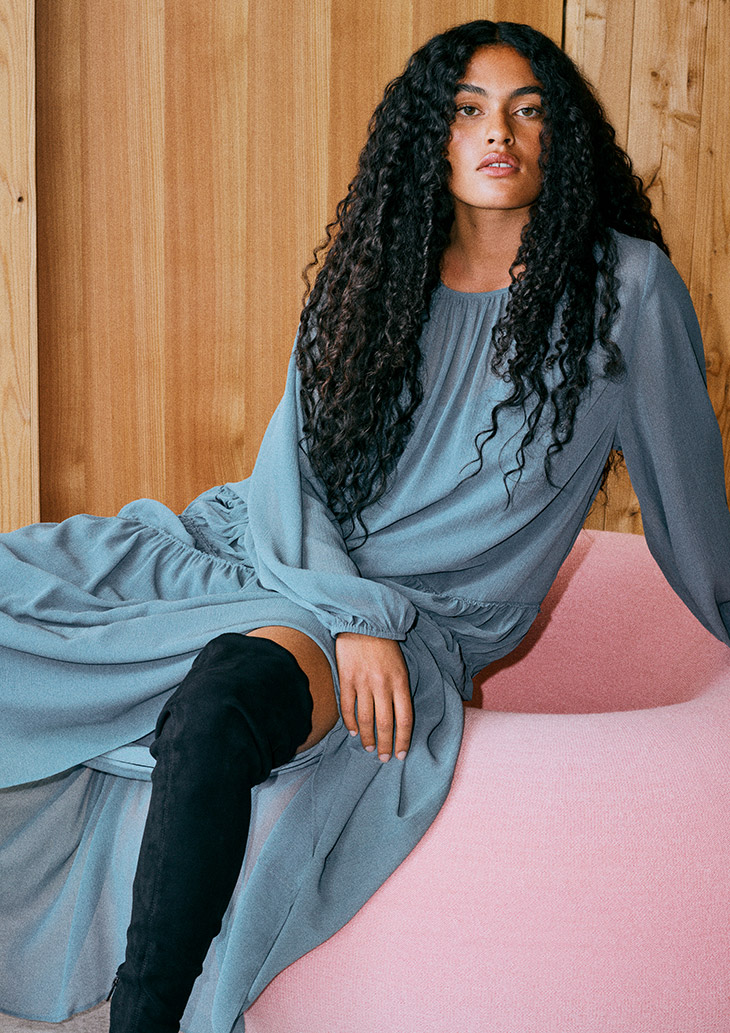 Discover H&M Holiday 2021 Womenswear Collection