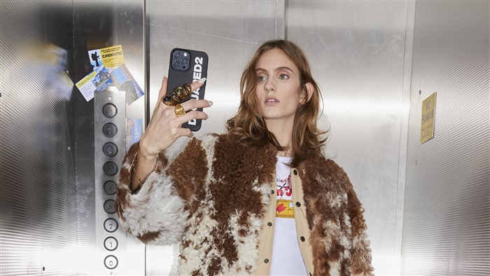 DSQUARED2 Pre-Fall 2022 Collection