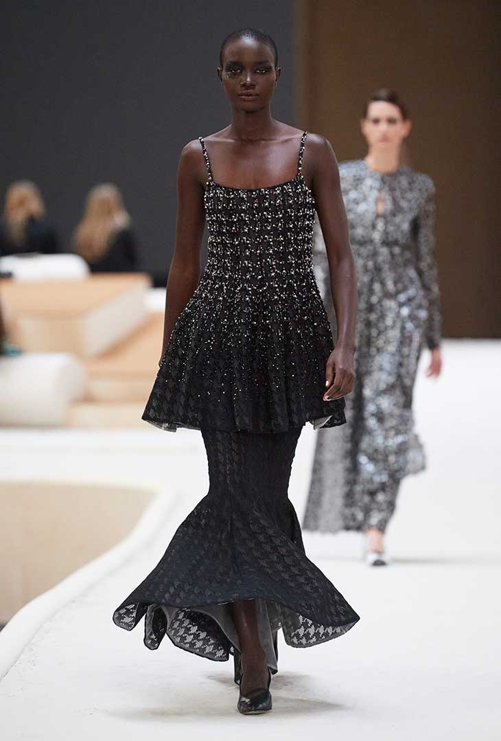 Spring-summer 2022 Haute Couture Show - Look 29 — Fashion