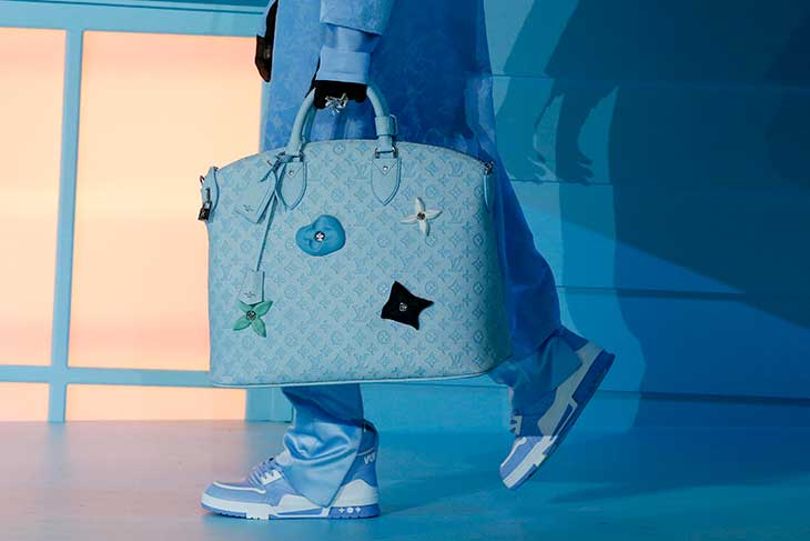 lv men clutch