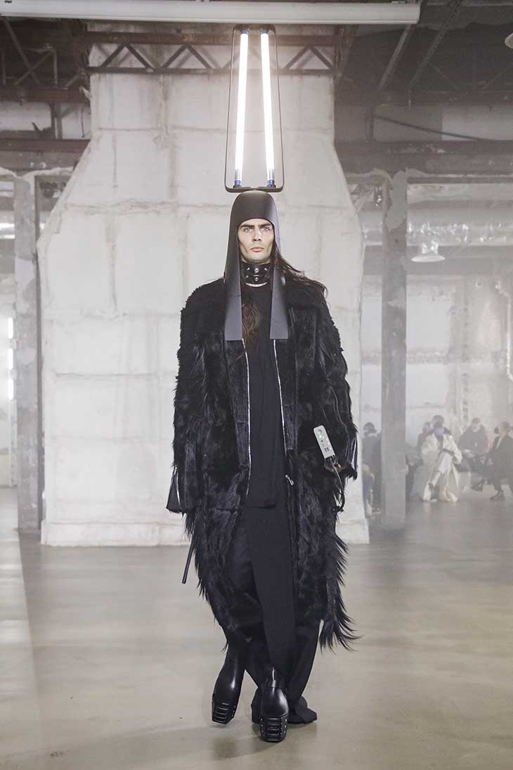 PFW: RICK OWENS Fall Winter 2022.23 Menswear Collection