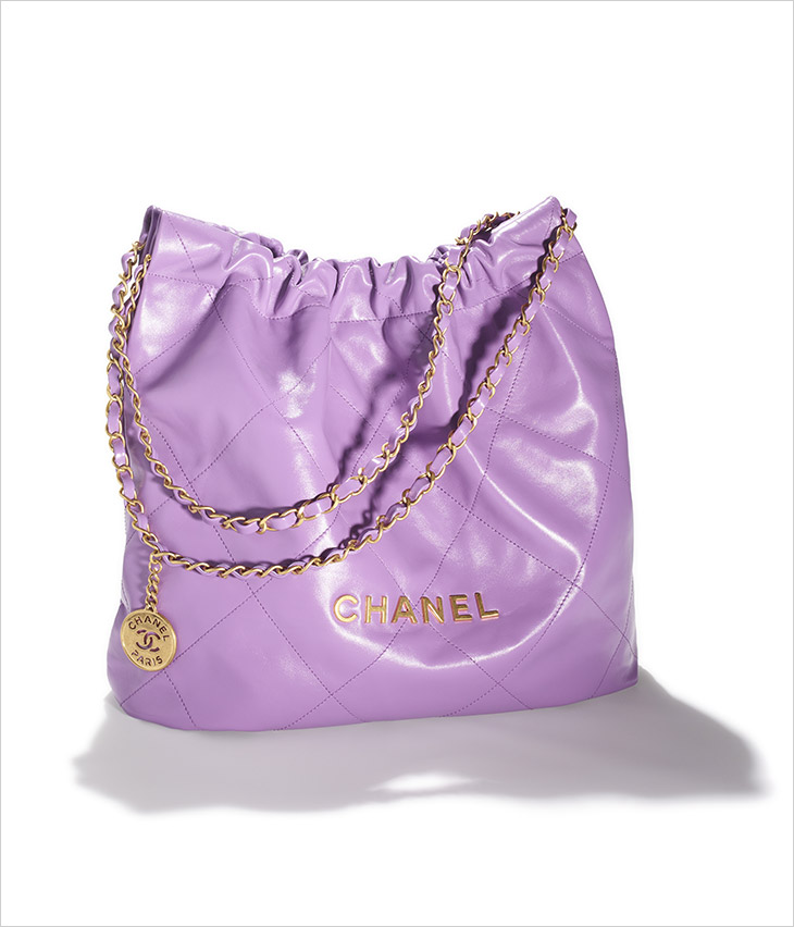 Discover CHANEL 22 BAG designed by Virginie Viard