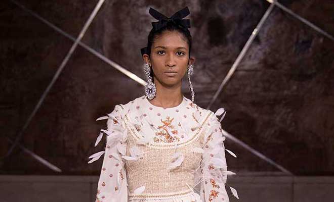 GIAMBATTISTA VALLI Pre-Fall 2022 Collection