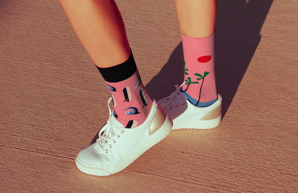 6 Mistakes to Avoid When Wearing Socks