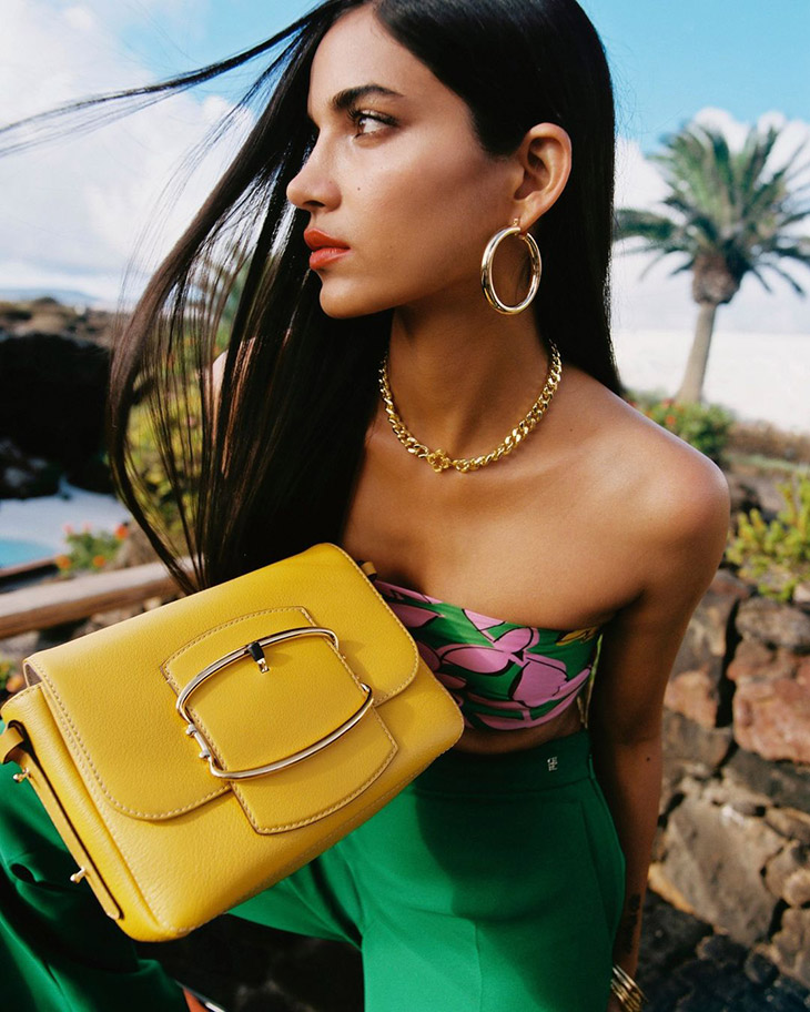 Discover Carolina Herrera Spring Summer 2022 Accessories Collection