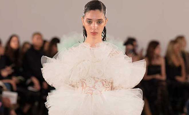 PFW: GIAMBATTISTA VALLI Fall Winter 2022.23 Collection