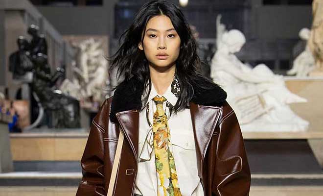 PFW: LOUIS VUITTON Women's Fall Winter 2022 Collection